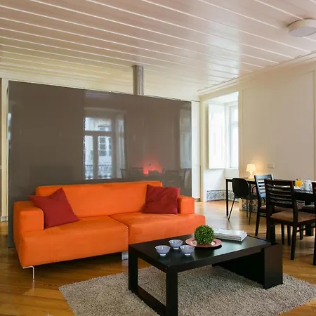 Joivy Elegant 2br With Workspace Nearby Baixa-chiado Subway Daire Lisboa