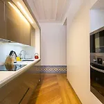 Guestready - Sleek Flat Near Santa Justa Lift Apartment
