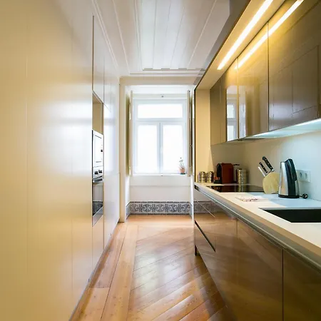 Apartmán Guestready - Sleek Flat Near Santa Justa Lift Lisboa